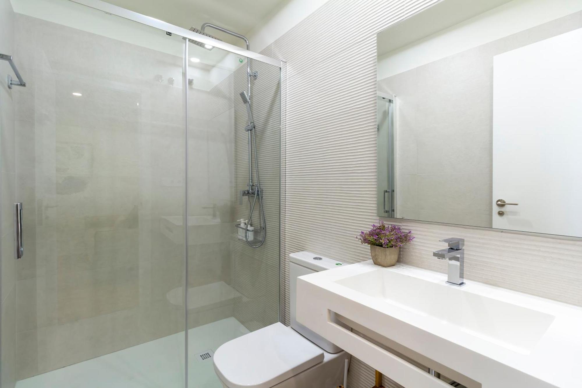 Alohamundi Puerta Osario II Apartment Севиля Екстериор снимка